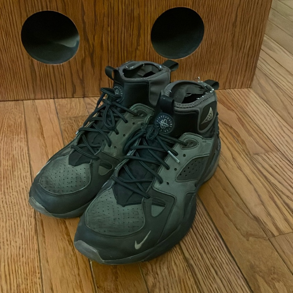 Nike ACG Air Mowabb